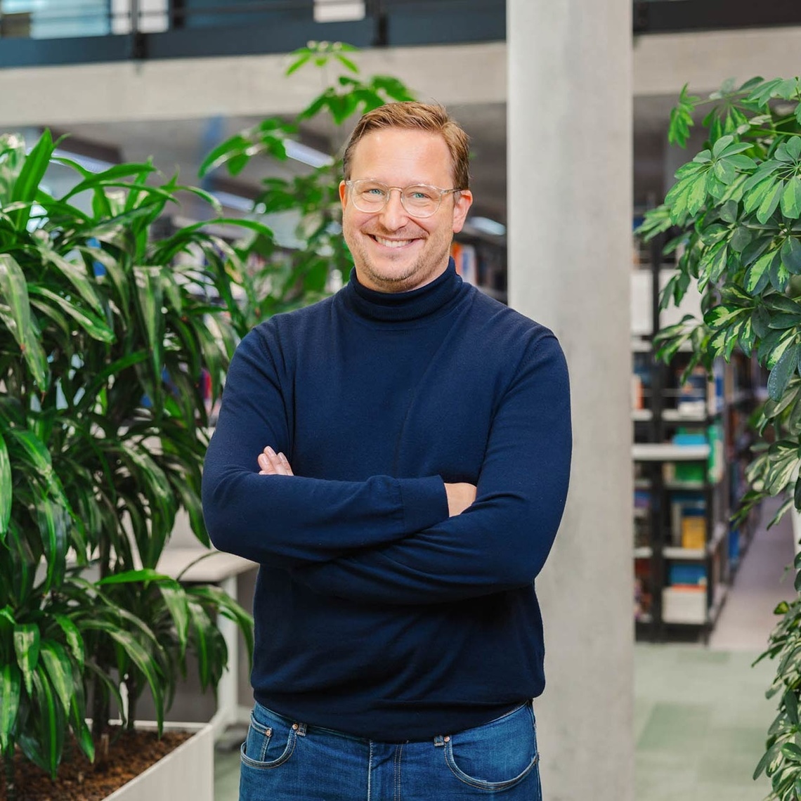 Prof. Dr. Tobias-Benedikt Blask, Professur für Marketingmanagement und Digitalisierung an der Hochschule Harz